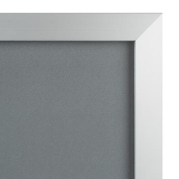 Klik-klak okvir "Straight", 32 mm profil, srebrno eloksiran, s kosim ugaonim spojem (45°)